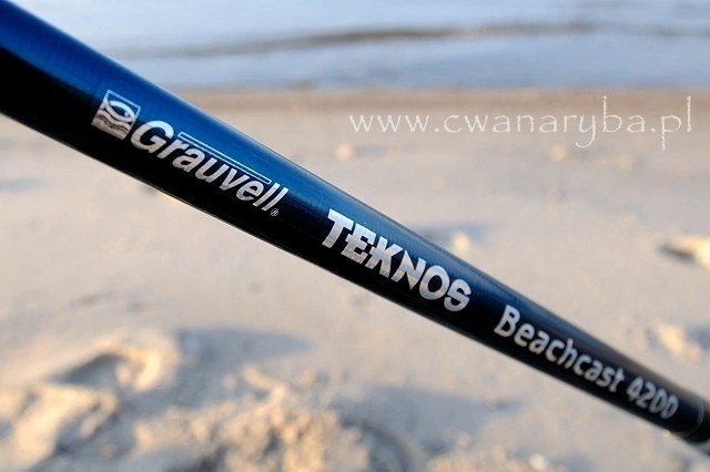 Oznaczenia na wędce Grauvell TEKNOS Beachcast 4200 są bardzo czytelne