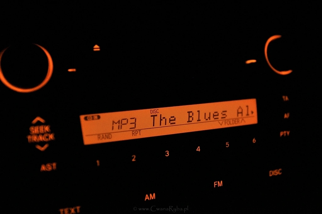 Dobra muza - Nikkor 24mm @1,4